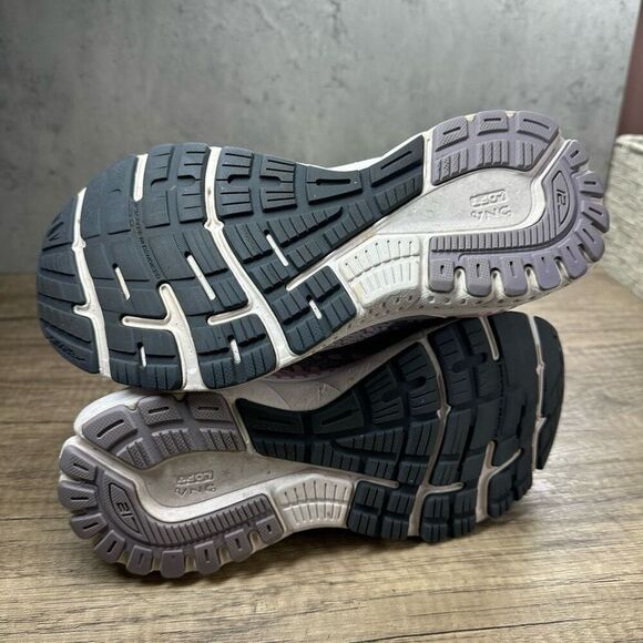 Brooks~Women’s~Adrenaline GTS 21 1203291B675 Lilac Running Shoes Sneaker~Size 7B - Picture 11 of 12